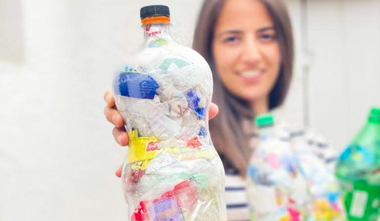 imagen Botellas de Amor Mendoza, la organización social reconocida en los Premios FUNC 2020